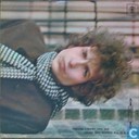 Blonde on blonde
