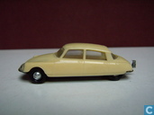 Citroën DS 19