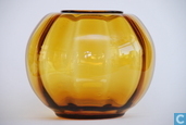 Tomaat nr. 3 Vaas amber
