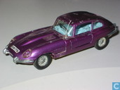 Jaguar E-type 2+2