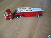 Tiny Tonka #675 Aerial Ladder