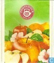 Apple & Fruit