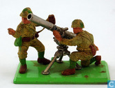 Mortar with crew