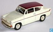 Ford Anglia 105E - White/Maroon