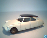 Citroën DS 19