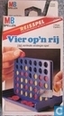 Vier op 'n rij reisspel