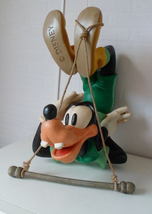Figurine résine Disneyland paris Mickey Sparrow