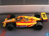Lola-Buick T89/00  