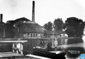 Pannenfabriek bij pontveer