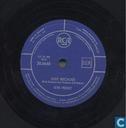 Vinyl record and CD - Presley, Elvis - Blue moon
