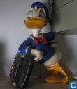 donald duck standbeeld