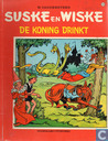 De koning drinkt