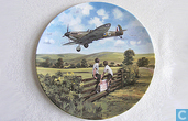 Wandbord Spitfire komt thuis Royal Doulton