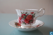 Centennial Rose - Koffiekop en schotel