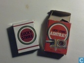 Miscellaneous - Lucky Strike - blikken asbak in kartonnen doosje
