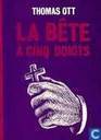 La bête à cinq doigts