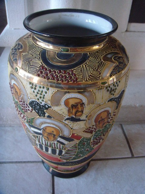 Japanese  Satsuma vase