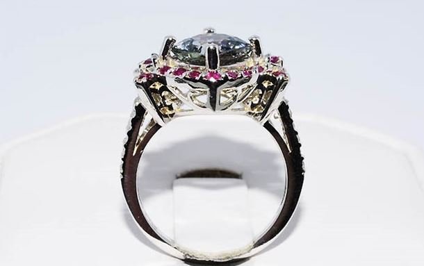 Cocktail ring with Tanzanite, ruby & diamond - 2.59 ct in total - Catawiki