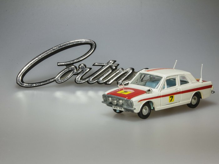 Dinky 205 Ford Lotus Cortina Rally Car Reproduction Repro Chrome Wing Mirror 