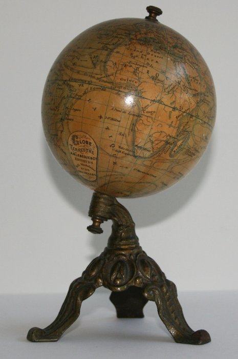Globe; Alfonso Nicolas Lebegue - Globe Terrestre - ca. 1890