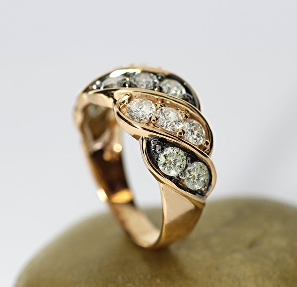 Rose gold ring set with brilliant cut diamond - 1.75 ct in total - Catawiki