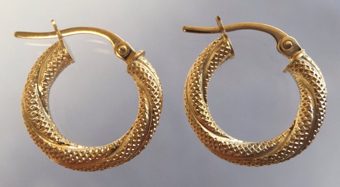 Charmant Boucles d'oreilles Créoles italien solide or jaune 18K fermeture pression MADE IN ITALY 