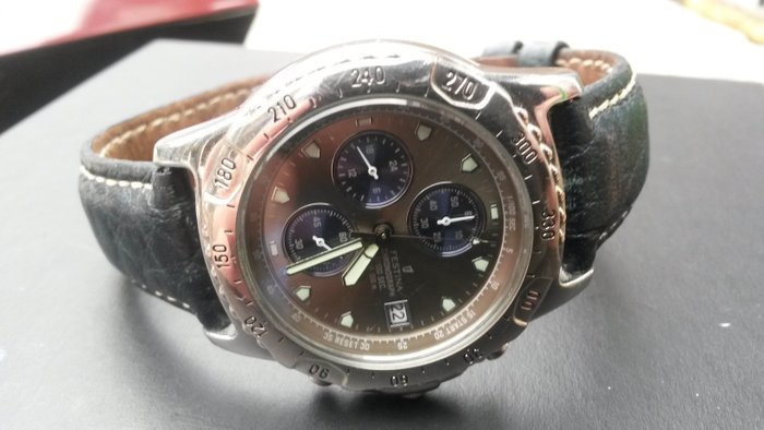 Festina 6788 men's wrist watch 2004