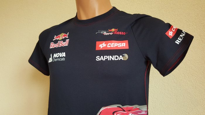 Max Verstappen - Shirt Toro Rosso 2015 - original signed by Max + Photo ...
