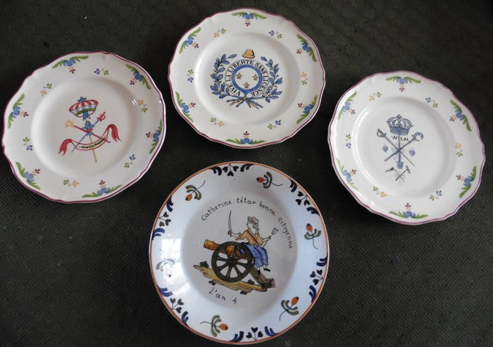 4 Plates "French Revolution" Nevers and Saint Amand - France

