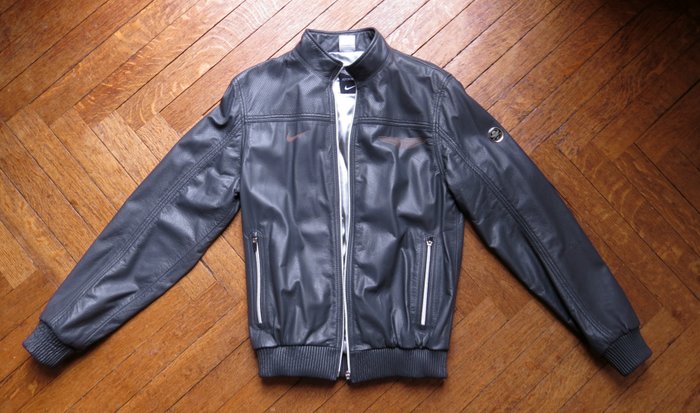 kobe bryant leather jacket