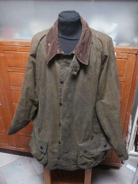 Classic BARBOUR Beaufort Jacket - size 48 - Catawiki