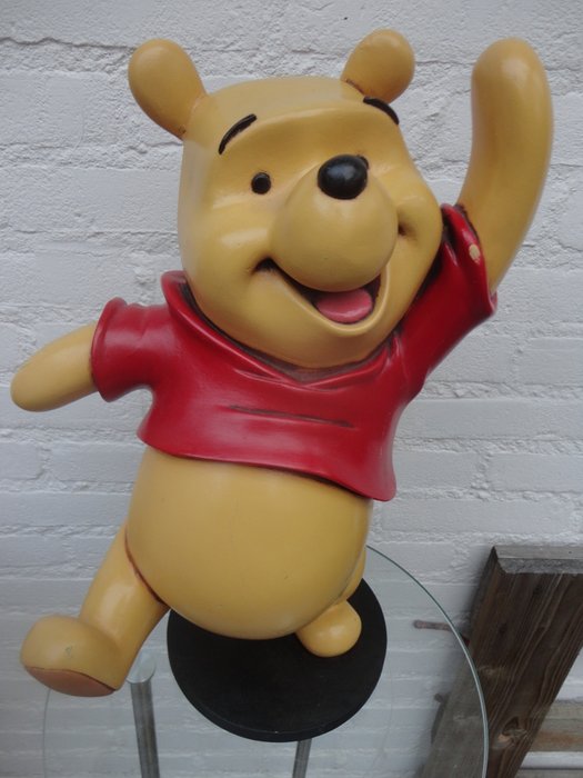 Disney; Large Winnie the Pooh statue - mid 20th century