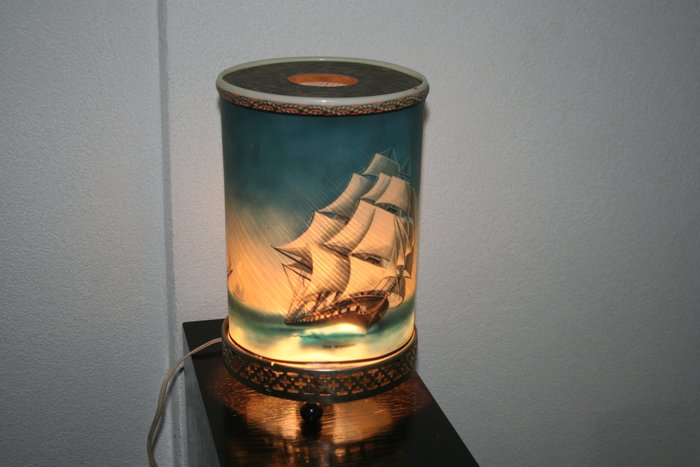 Econolite Motion Lamp sailing vessels - 1958