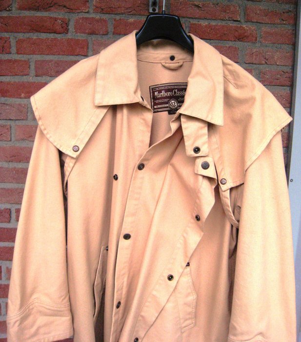 Vintage Marlboro Leather Jacket Medium | Double Double Vintage