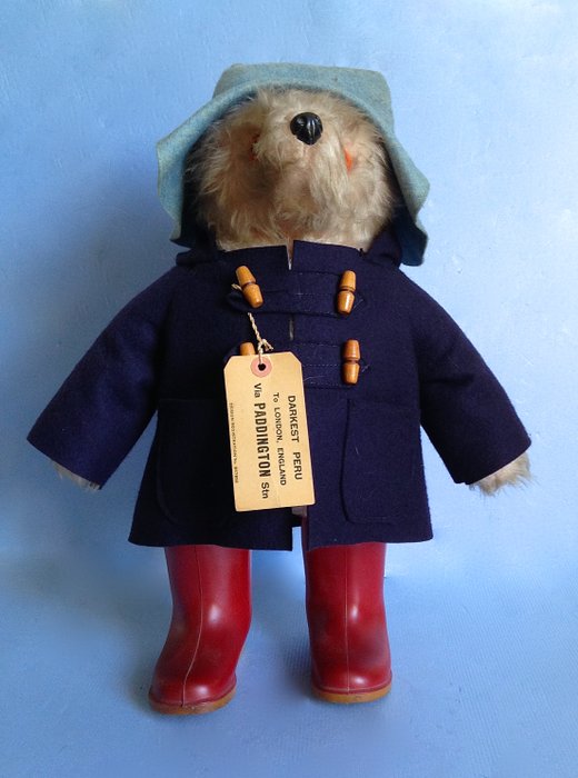 Gabrielle Designs England - pluche Paddington bear with original ...