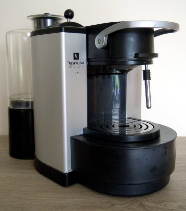 Machine à café professionnelle Nespresso PRO ES80 - Catawiki