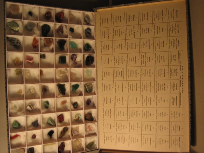 Ededelstein/Mineralien Sammlung - 60 Steine - In der originalen Verpackung