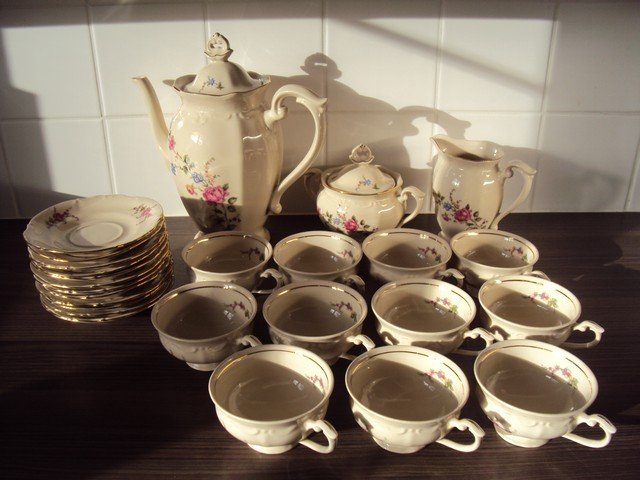 Zeldzaam vintage PT Tulowice ivoor - 25 delig porseleinen koffie/ thee servies