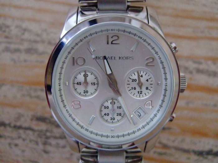 michael kors original watch price