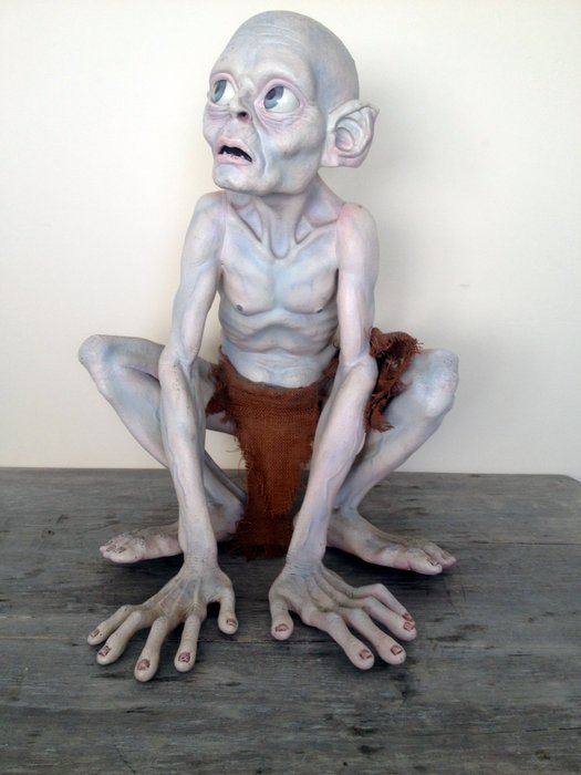 Lord of the Rings - New Line Cinema Productions - Life Size Smeagol/ Gollum - 58cm high - Promo statue The Two Towers