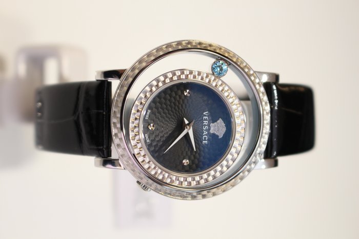 Versace Venus - Women's watch - NEW 