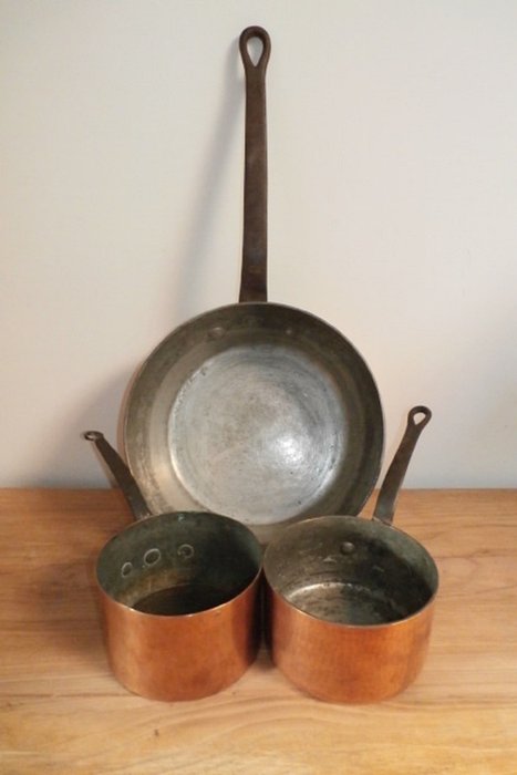 Three old copper pans - 20th century,