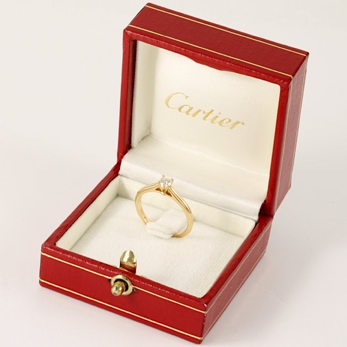 cartier engagement rings yellow gold