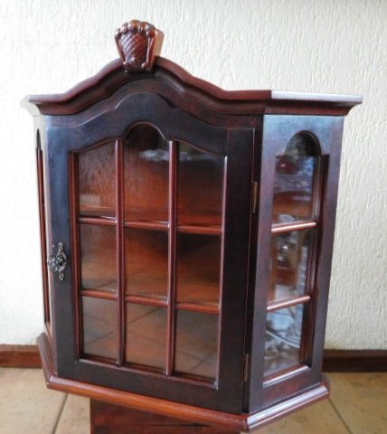 Very Nice Display Cabinet With Crest Crown Catawiki