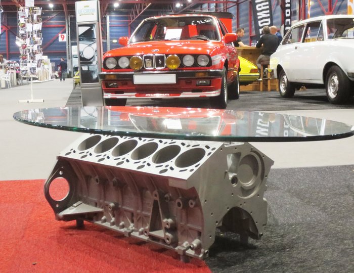 Mesa de café de bloque motor de BMW V12 - 120 x 70 x 35 cm - Estilo TopGear

