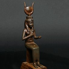 Ägyptische Göttin Isis mit ausgestreckten Armen bronze 30cm 
