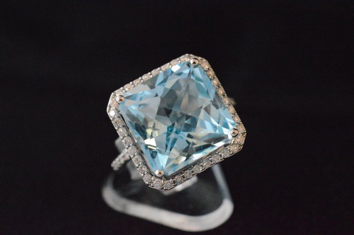 Blue Topaz Earrings Diamond 9 carat White Gold Certified~ RRP £325