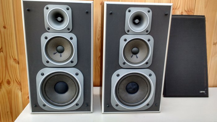 Jamo bass reflex 3 way speakers - Catawiki