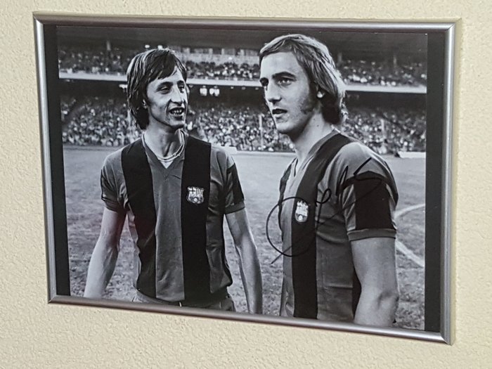 Welp Johan Cruijff and Johan Neeskens - FC Barcelona jaren 70 MJ-58