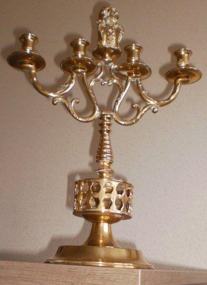 Majestic brass Amsterdam candlestick - 4 arms - with Dutch Lion and the three Andreas crosses